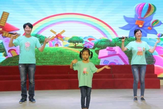 表演,让每一个孩子都成为舞台上的主角,给自己的幼儿园生活画上圆满的
