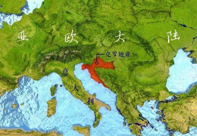 从这张地图可以看出,克罗地亚背靠亚欧,西临地中海,与意大利隔海