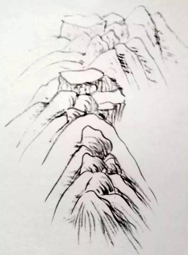 步骤2: 由近至远,勾勒出山的大形;对山的暗面加以皴笔.