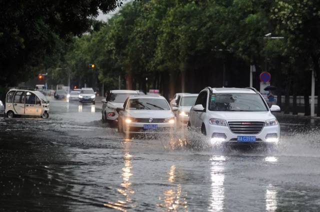 雨天行车,这些事情要知道