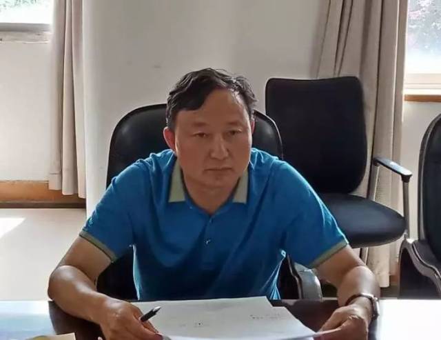 楚雄市副市长到楚雄石油调研