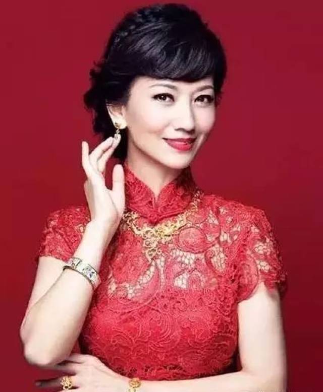 珠宝能让女人比想象中更美.