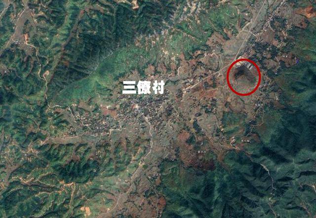 三僚村位于兴国县梅窖镇,是一个看似普普通通的小山村,默默无闻,隐没