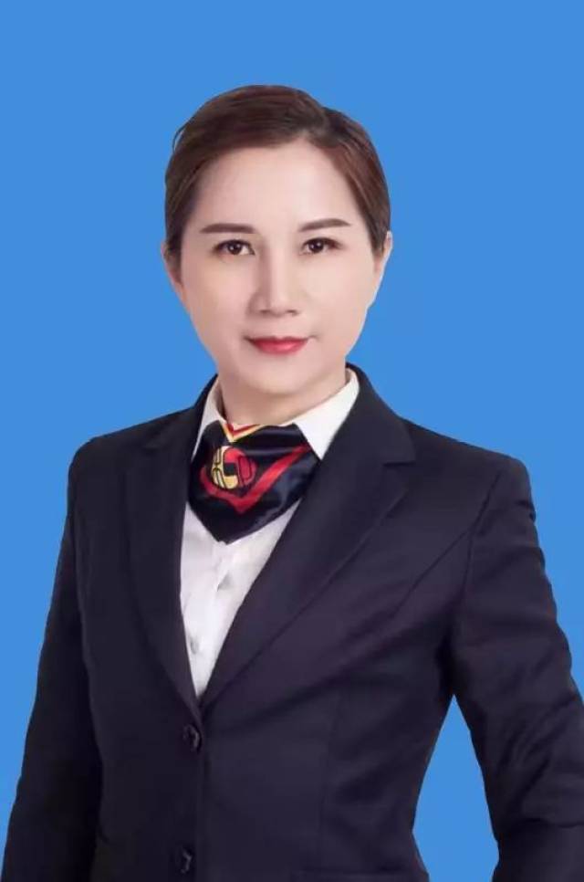 韦正荣  鹿寨支行党支部  从我做起,从最小的事做起,以此来体现一个