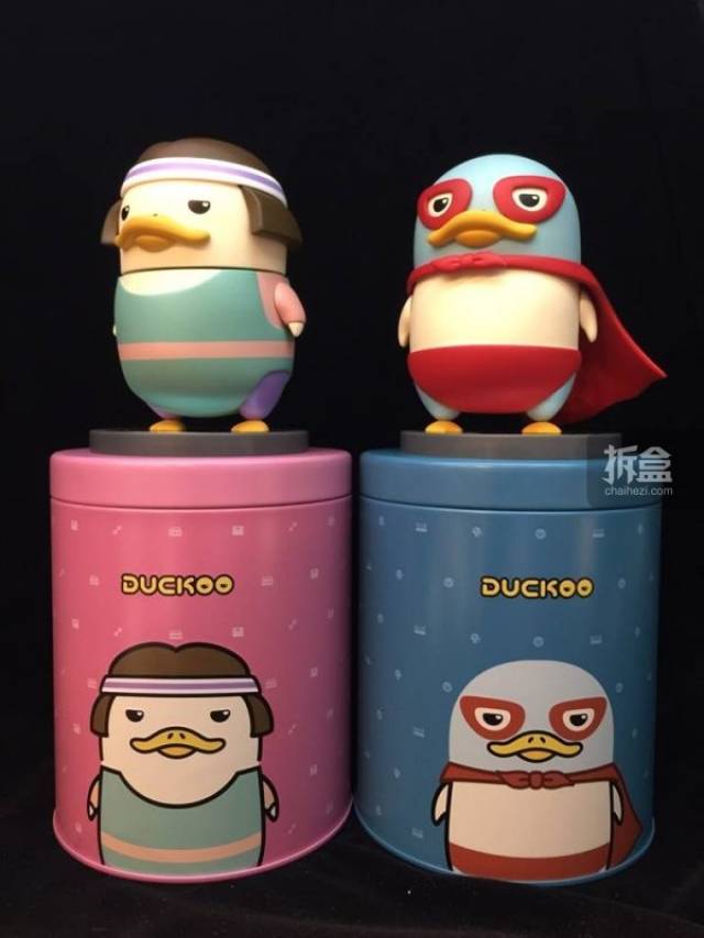 duckoo 健身鸭 披风鸭 公仔