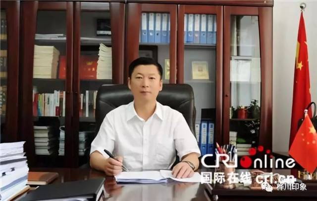 桦川县人民政府县长姜宇峰.刘才星 摄