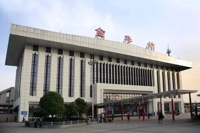 大家好,我是金华站,今年86岁