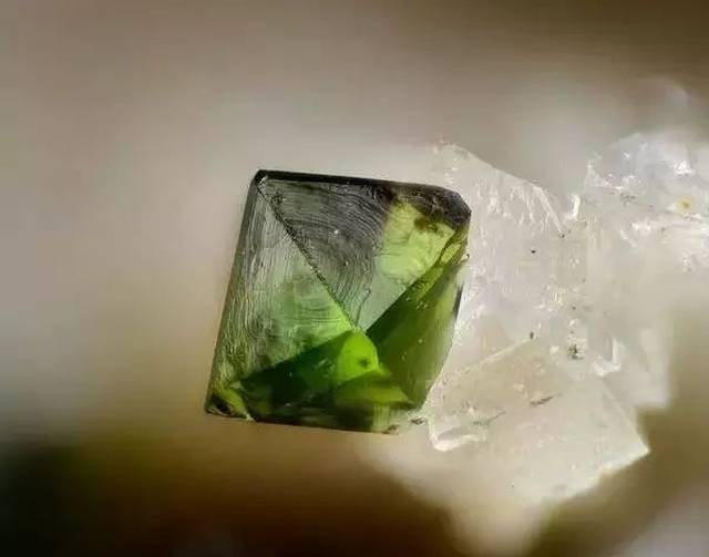硫镉矿