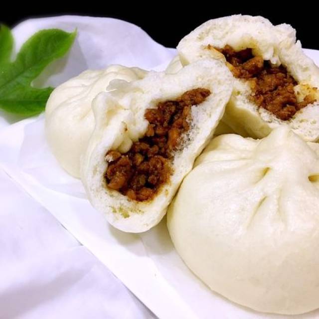 美味的猪肉包就做好咯! 收起你的口水,动手吧!