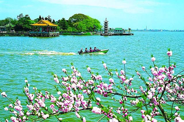 是无锡旅游第一目的地,也是国家级风景名胜区,国家5a级旅游景区