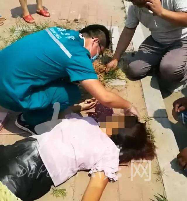 惨!濮阳发生一车祸,女子死亡,家属痛哭下跪求救.