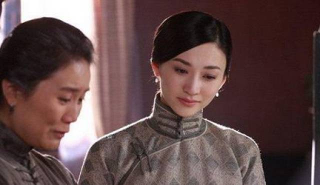 旗袍女神李小冉,一个如民国画中走出来的女人!