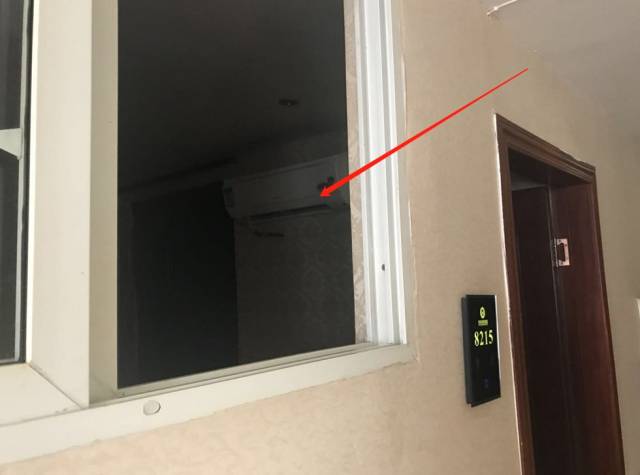 又现变态！一对情侣在宜宾酒店开房，亲密场景