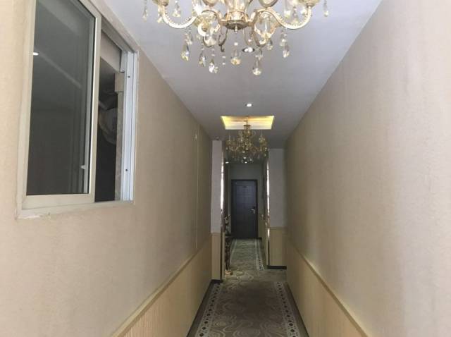 又现变态！一对情侣在宜宾酒店开房，亲密场景