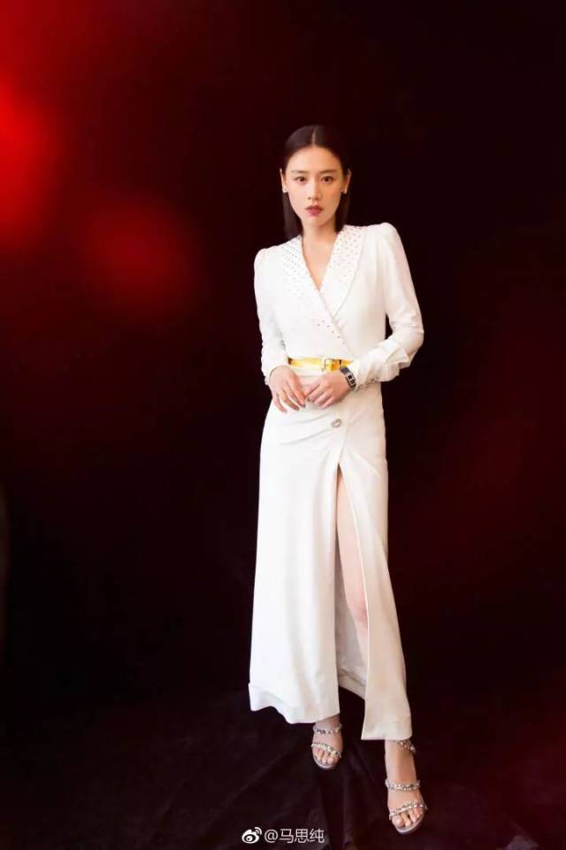 摘得金马奖桂冠,除了马思纯个人成熟的演技之外,遇到伯乐《七月与安
