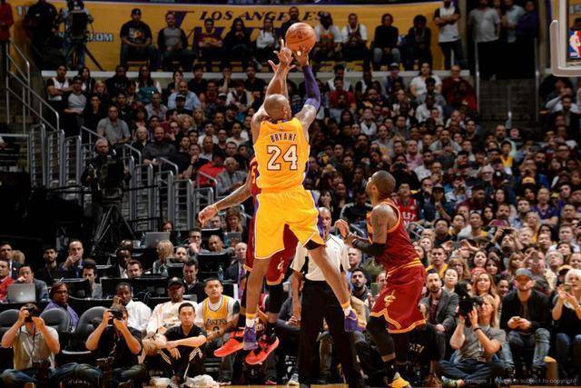 nba八大球星特殊技能,科比麦迪美如画,第八个最经典