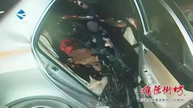 粤x女司机高速发生惨烈车祸!