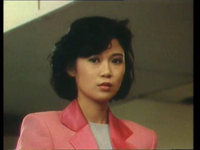 33年前这部新加坡剧中,陈莉萍清纯,向云干练,吴岱融温文尔雅