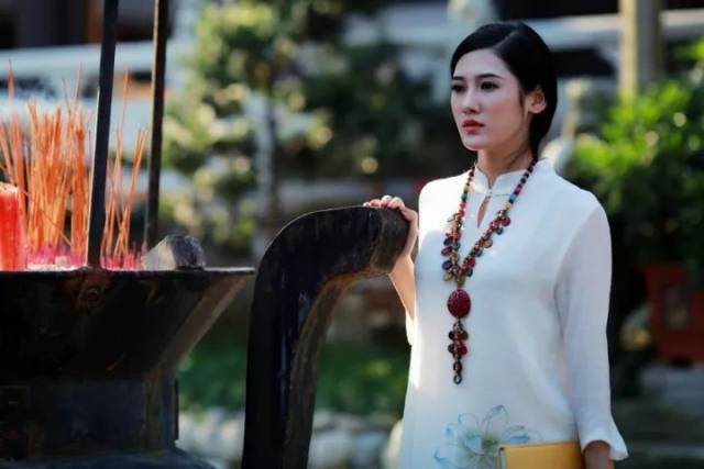 剩女穿越之缘来我挡