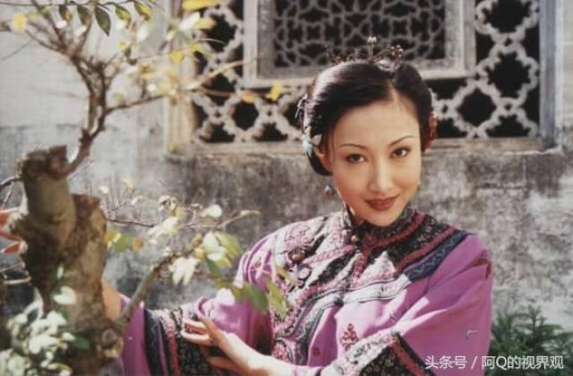 聪慧灵巧的李建群设计,裁剪,染色,做旧样样精通,成就了《太平天国》