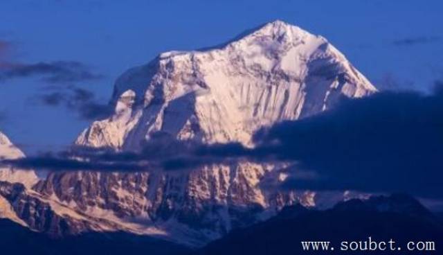 世界10大最高的山峰,珠穆朗玛峰高达8844.43米