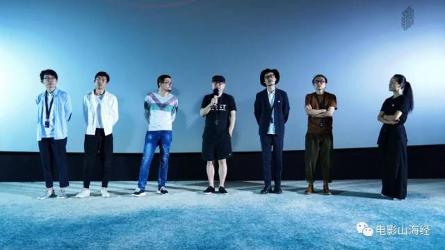 我们替你刷了一遍《大象席地而坐》