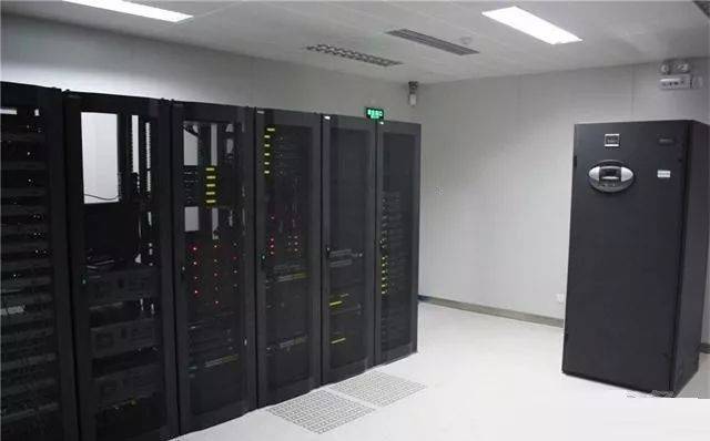 广州机房托管服务，如何确保你的数据中心安全高效运行？