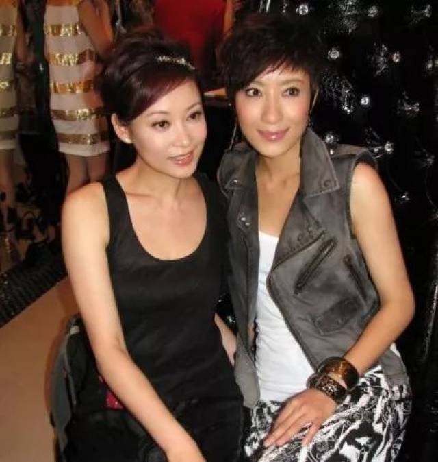 她是杨怡的亲姐姐,未婚怀孕嫁"灯箱大王"被称最正后妈