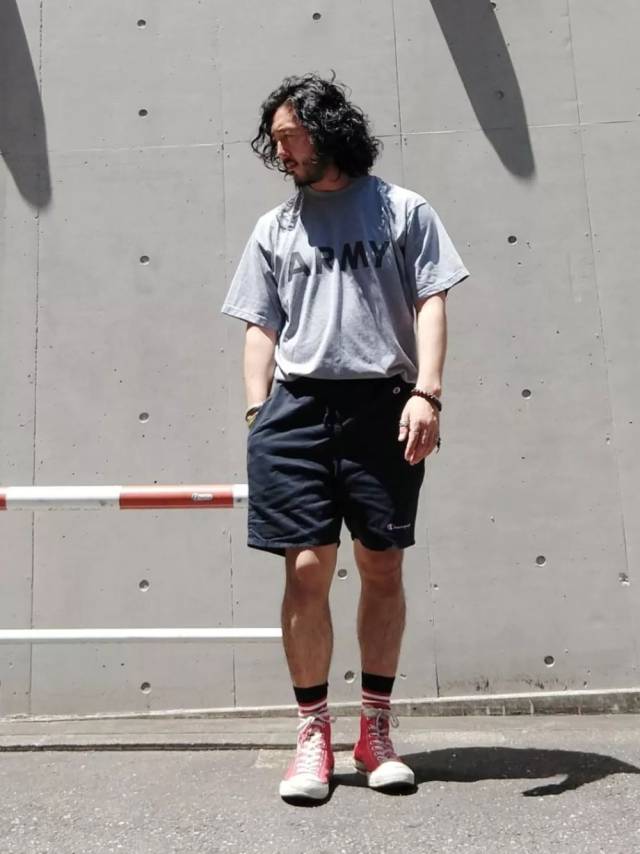 壁纸168cm的日本男生,看他们的穿搭如何扬长避短!