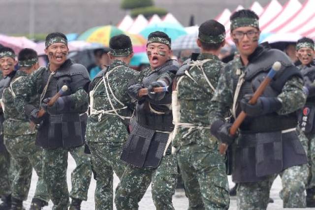 台湾军方高层透露,美国国民警卫队(简称"国民兵")拟9月份正式邀请台军