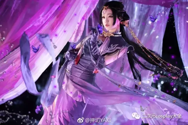 coser 押切yaki给我们带来了《云裳羽衣》曼罗cos,风雅婉约,异域妖媚