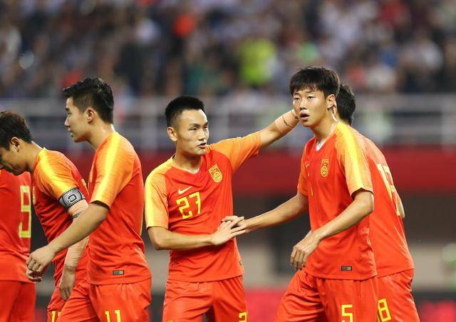 国足利好消息!里皮亲自督导u23国足亚运会备战,夺奖牌或已稳