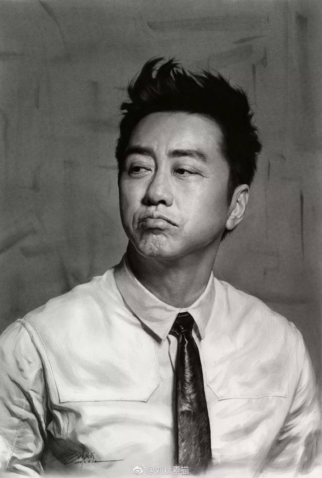 被称“素描界的冷军”,一年700张素描头像，他是当之无愧的国内写实素描第一人