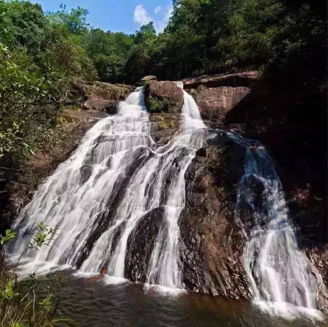 广西这8条风景绝美的旅游路线非常值得一去!好多人都没走过!