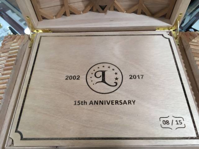 雪茄你有多久没抽到高希霸世纪六号了,要是给