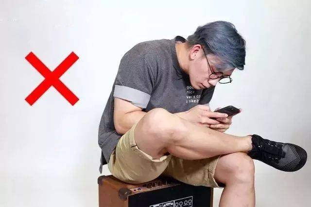 无论是低头用手机,还是低头看电脑屏幕,所有的「低头族」都上在考验