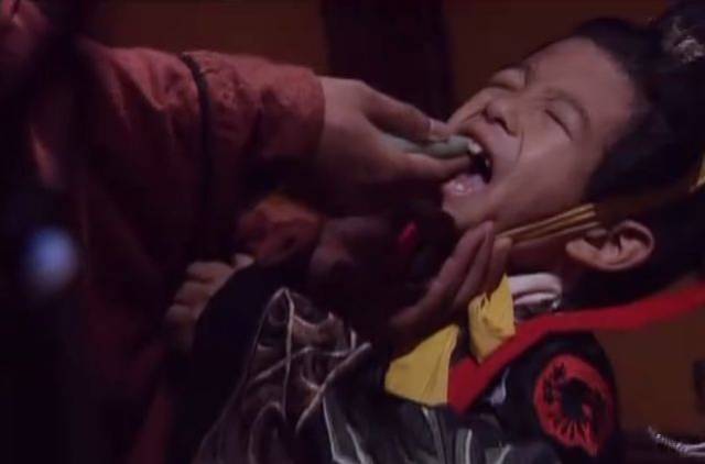 东汉一娃娃皇帝仅八岁,只因朝堂上说了七个字