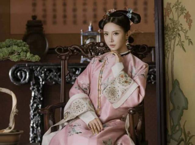 延禧攻略10位娘娘:皇后顺嫔难分高下,最丑的高贵妃戏外真女神!