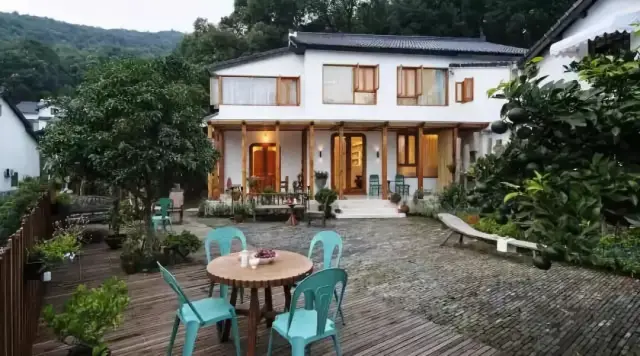 各地推出系列活动吸引游客——“花”为媒释放开云体育- 开云体育官方网站- 开云体育APP 最新2025文旅消费潜能