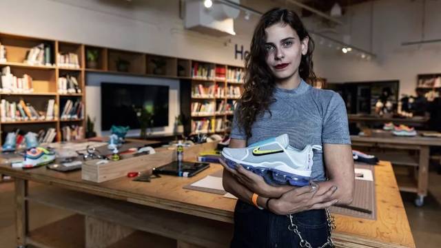  NIKE: ON AIR ʤͿȫܲԲ֮