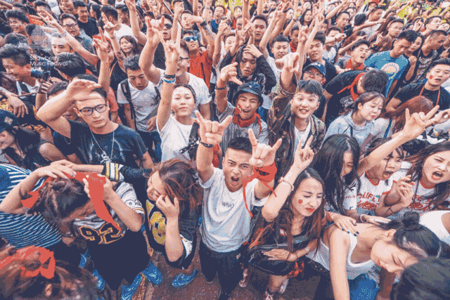 2018贵阳草莓音乐节  时间:2018年9月1日-2日 地点:贵阳西南国际商贸