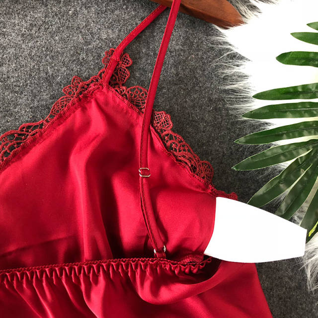 难怪女人洗完澡不穿衣服,瞧瞧下面女人这穿法