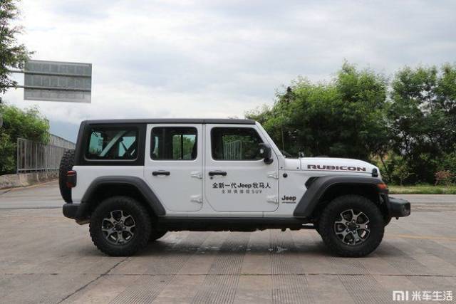 奔驰宝马太俗!全新jeep牧马人42.99万起,安排!