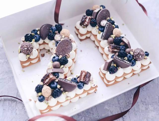 42款绝美数字蛋糕造型来了!蛋糕做成这样，还愁不赚钱吗?