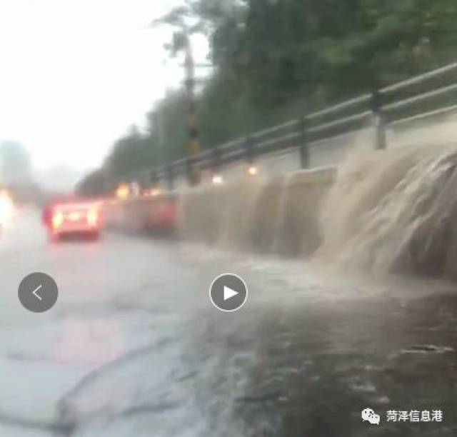 暴雨进行时 南京路铁路桥