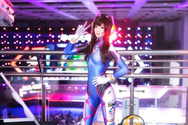 守望先锋 宋哈娜cosplay 乖巧萌妹身材超棒