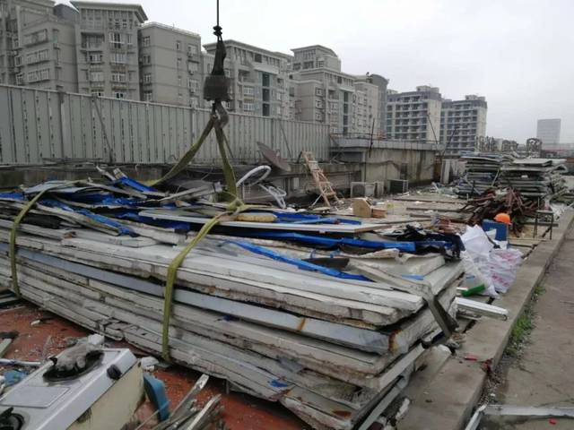 这处千余平米、隐患重重的“1.80传奇新服网”终于消失了