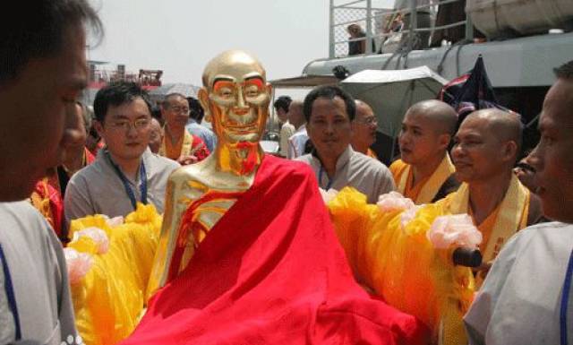 佛家高僧修炼成肉身活佛,生前和死后都有哪些事要做