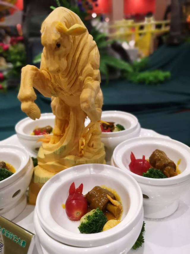 热烈祝贺宜春市餐饮行业商会首届厨艺大赛圆满成功!