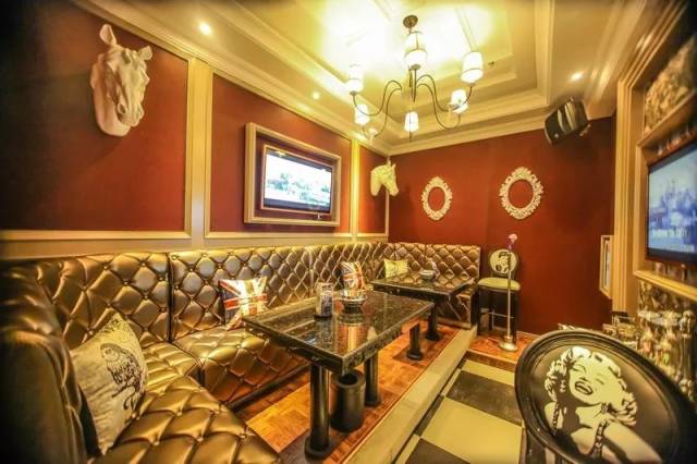 麦克风、海媚点歌系统联袂打造兰州百慕翡丽娱